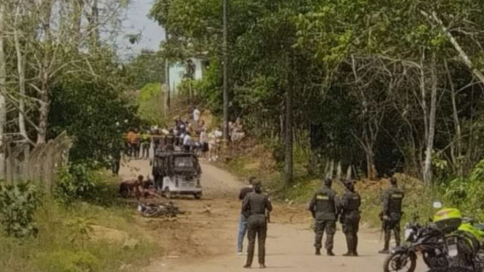 Κολομβία: Τουλάχιστον τέσσερις νεκροί από έκρηξη βόμβας – Δείτε βίντεο