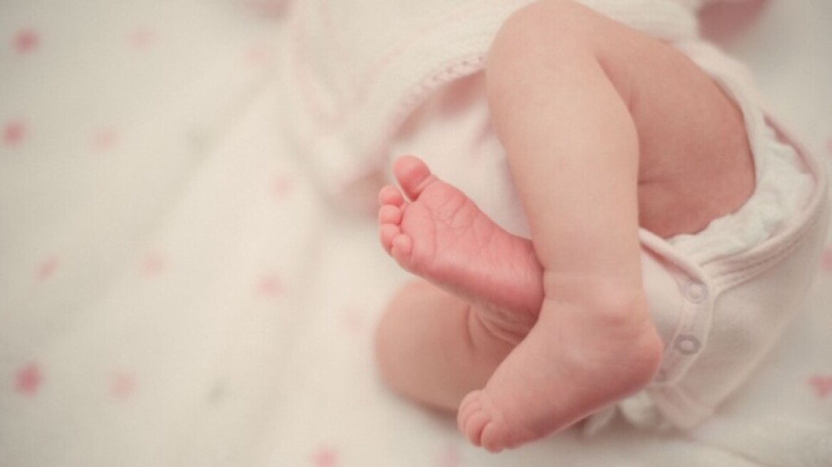 Νίκαια: Καταγγελία από ζευγάρι που έχασε μωρό στη γέννα – «Η γυναίκα σφάδαζε επί 1,5 ώρα μόνη της»