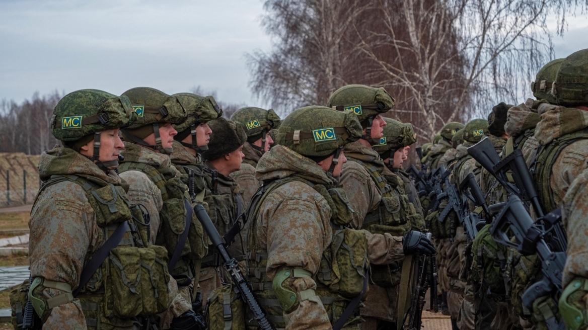 Ρωσία – Στρατολόγηση: Έγιναν λάθη, παραδέχεται το Κρεμλίνο – «Παράθυρο» διαφυγής τα ανοιχτά σύνορα
