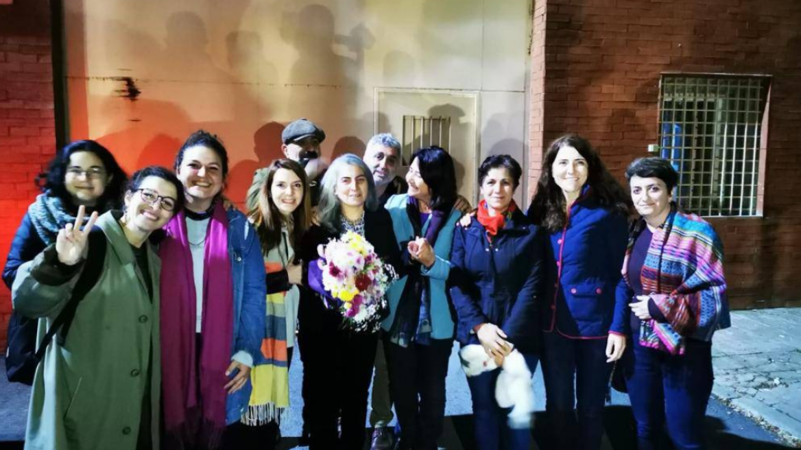 Τουρκία: Αποφυλακίστηκε η Kούρδισσα πολιτικός Αϊσέλ Τουγκλούκ, η οποία πάσχει από άνοια