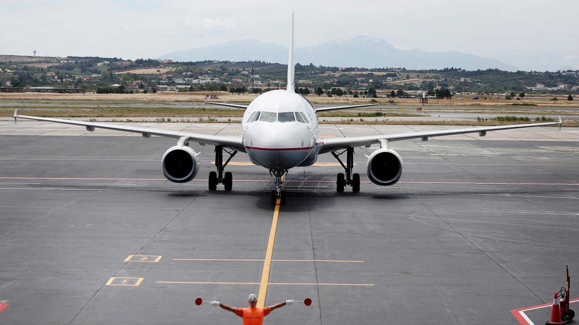 Θεσσαλονίκη: Μεθυσμένος επιβάτης πτήσης προς Κωνσταντινούπολη προκάλεσε αναγκαστική προσγείωση