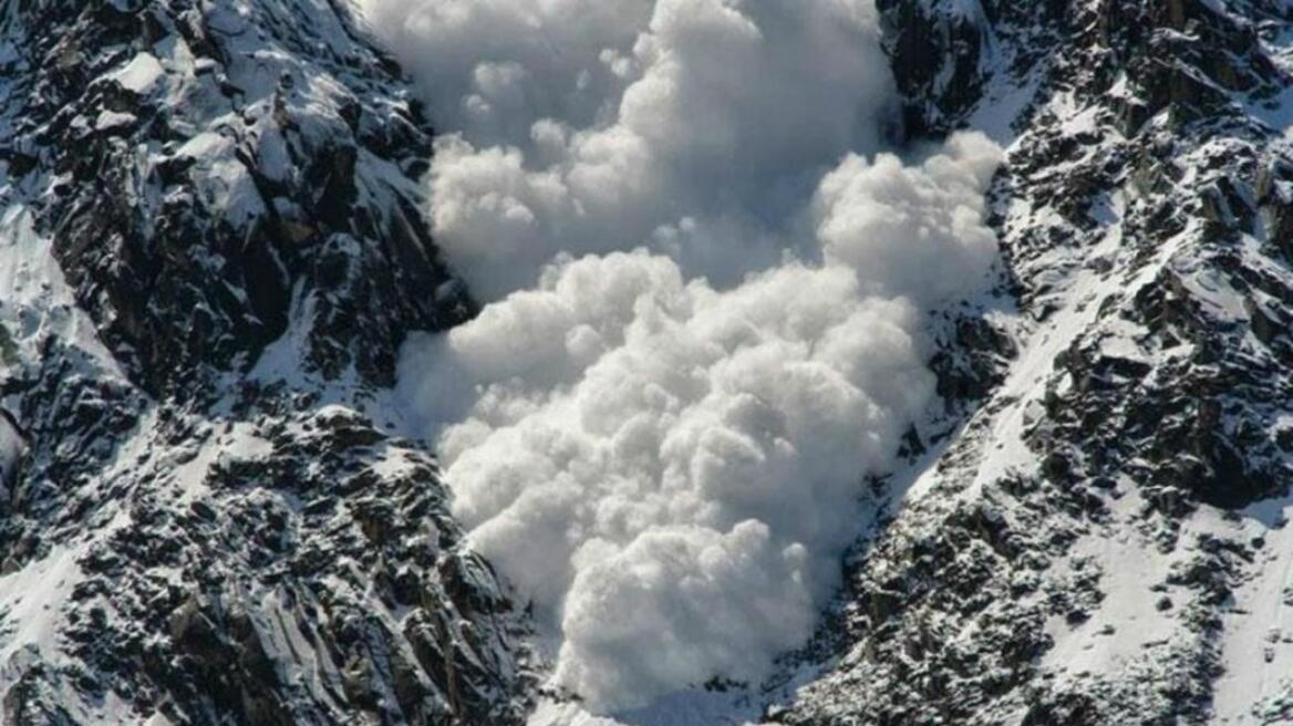 Ινδία: Στους 19 οι νεκροί ορειβάτες από χιονοστιβάδα στα Ιμαλάια