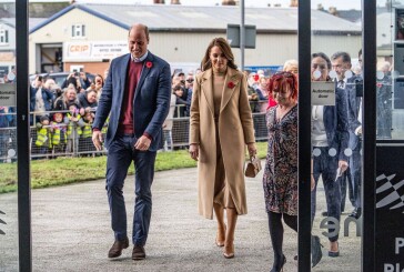 Total neutrals: Το καμηλό παλτό της Kate Middleton είναι must πανωφόρι για το look του γραφείου