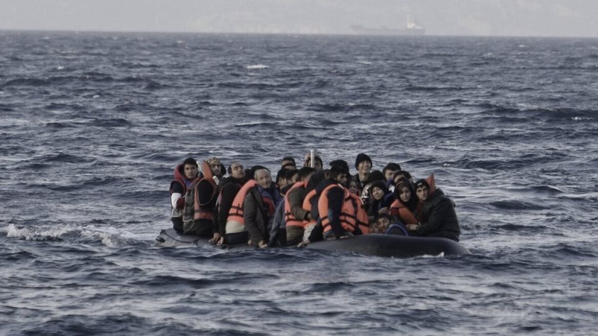 Οι Γάλλοι διέσωσαν 61 μετανάστες στη θάλασσα της Μάγχης