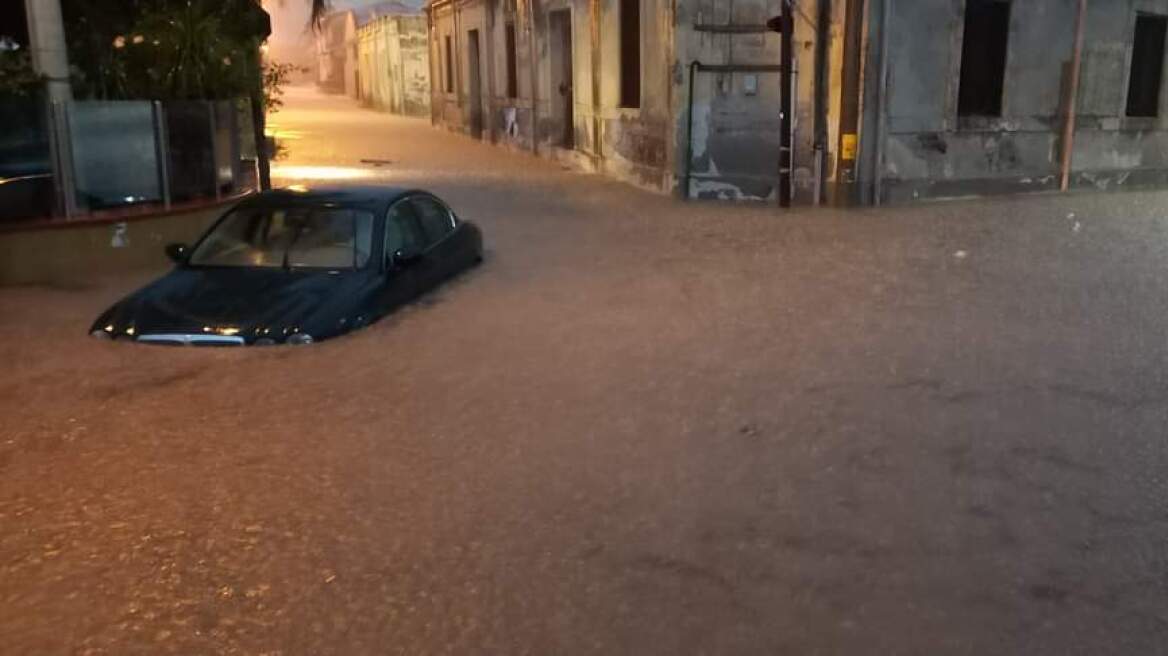 Σικελία: Κατολισθήσεις, πλημμύρες και κλειστοί δρόμοι λόγω νέας σφοδρής κακοκαιρίας