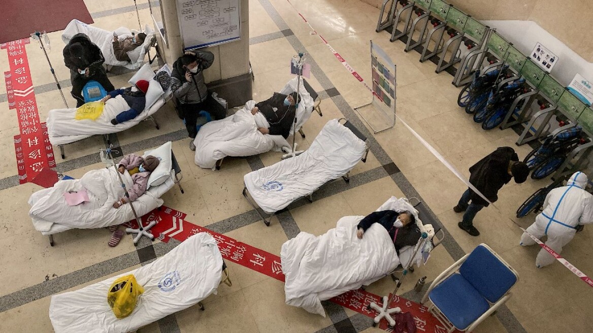 Βρετανία: Δεν σχεδιάζει να επαναφέρει τα τεστ κορωνοϊού για τους ταξιδιώτες από την Κίνα