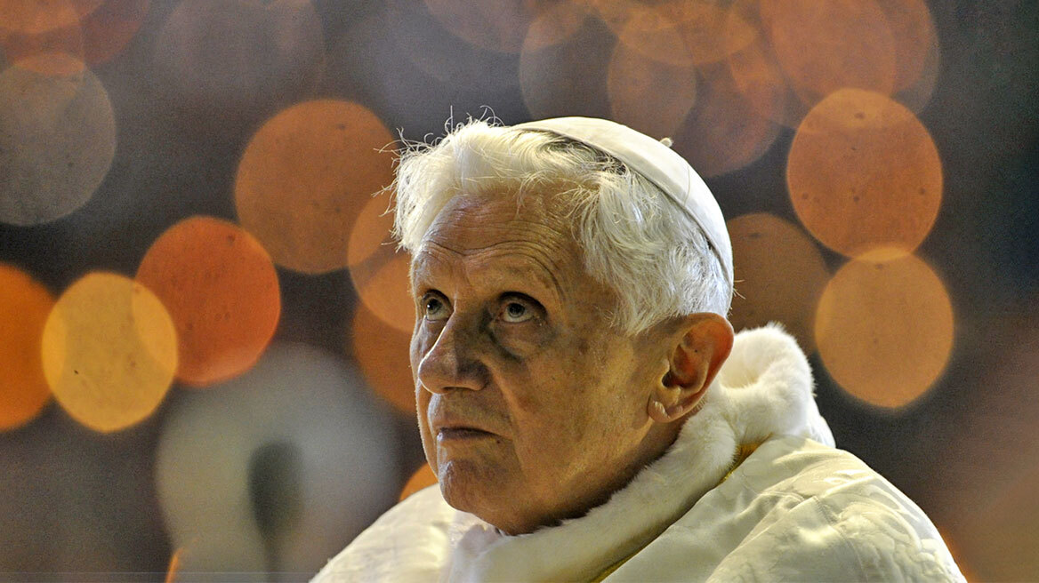 «Διατηρήστε ισχυρή μέσα σας την πίστη» – Η παρακαταθήκη του Πάπα Βενέδικτου