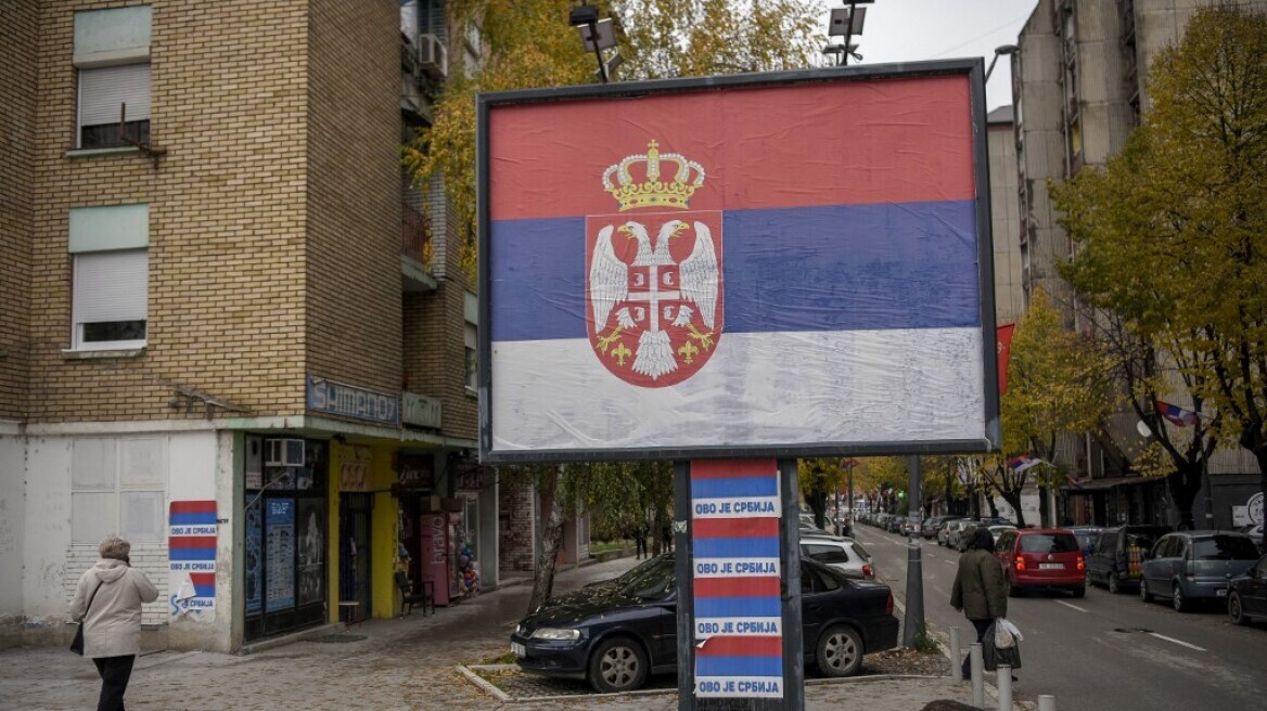 Κόσοβο: Οι Σέρβοι αποφασίζουν για την απόσυρση των οδοφραγμάτων – Καταλυτική η παρέμβαση ΕΕ-ΗΠΑ