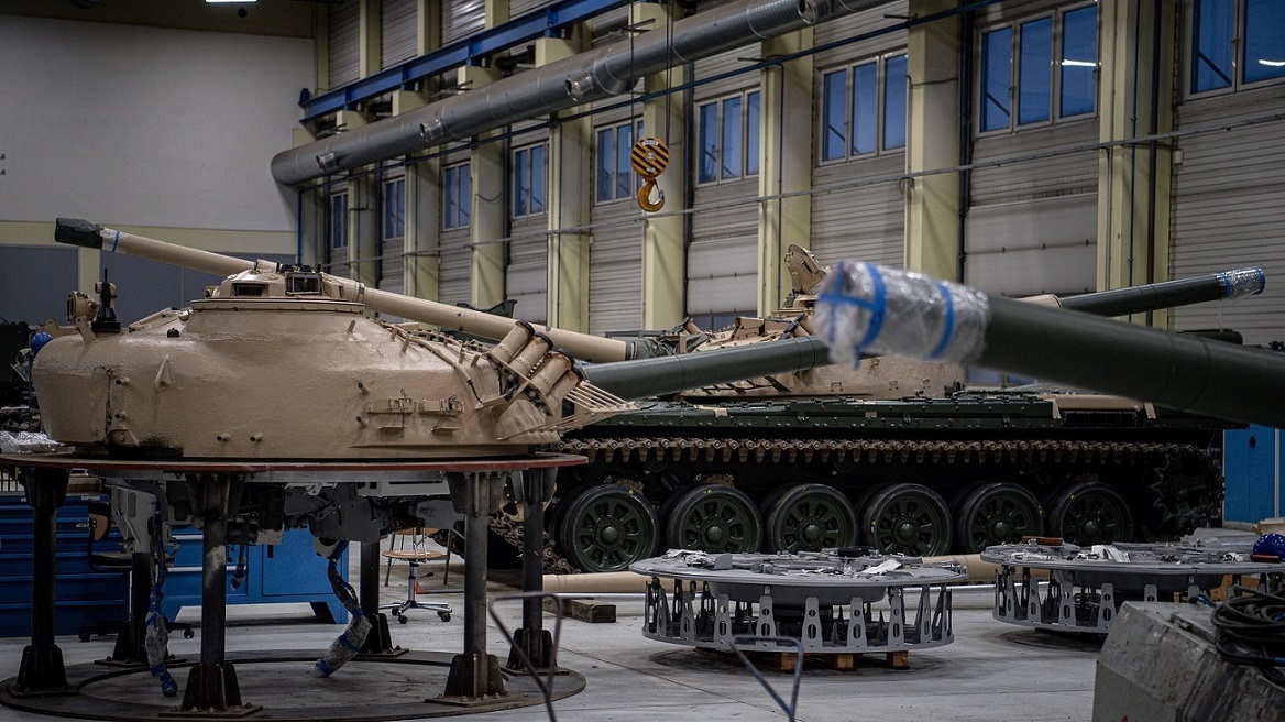 Πόλεμος στην Ουκρανία: Το Μαρόκο έστειλε τανκς σοβιετικής κατασκευής στην Ουκρανία και παίρνει Abrams από τις ΗΠΑ