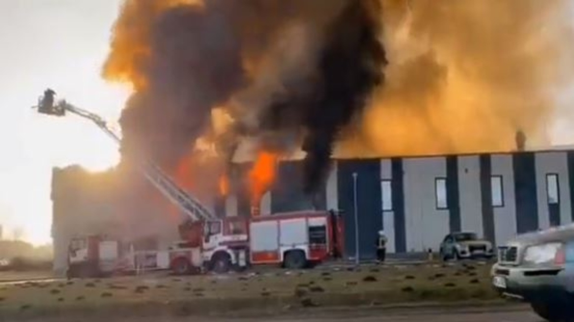 Λετονία: Φωτιά σε αμερικανικό εργοστάσιο κατασκευής drones – Δείτε βίντεο