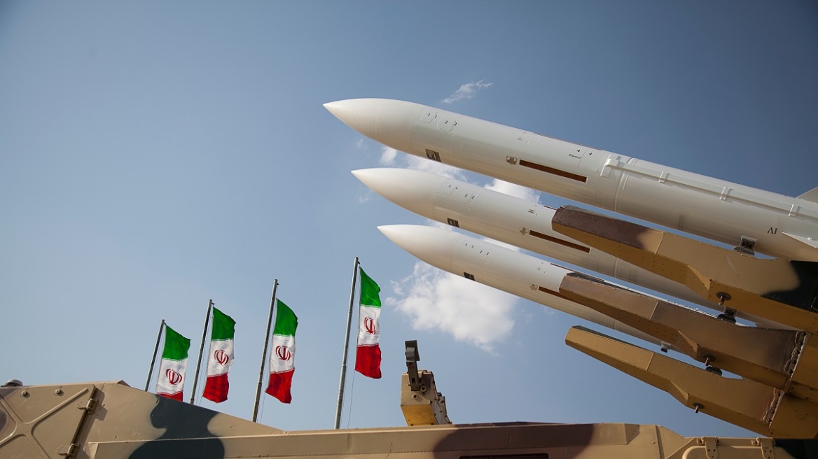 Ισραήλ: Στο τραπέζι «όλα τα δυνατά μέσα» για να μην εξασφαλίσει πυρηνικά το Ιράν