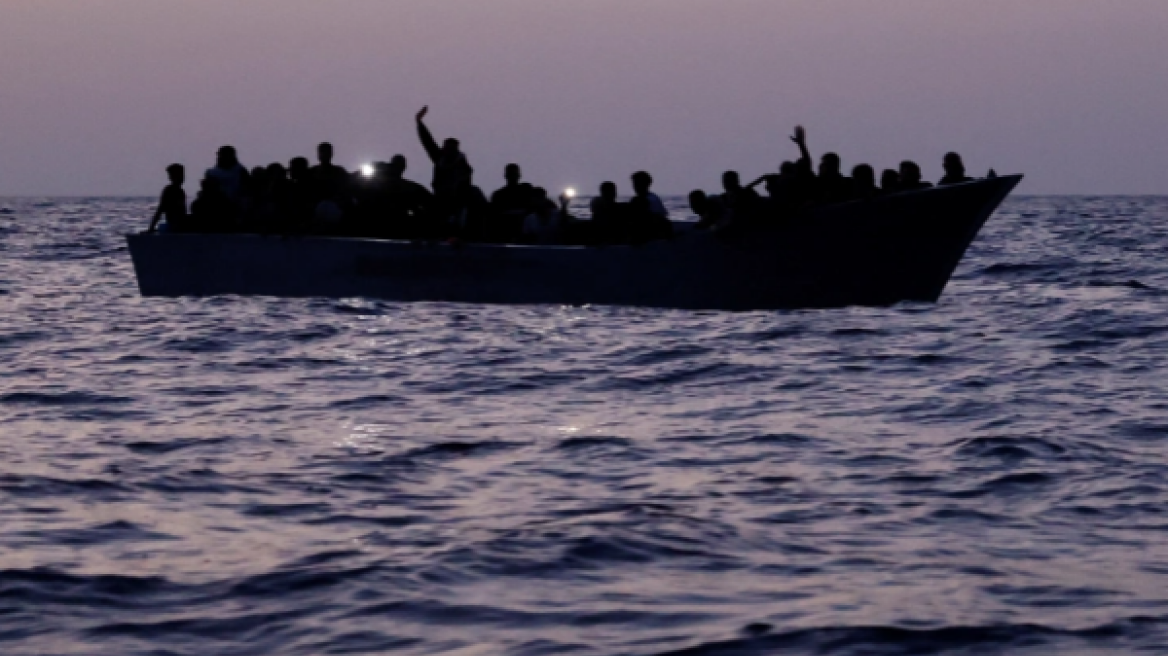 Ιταλία: Είκοσι επτά μετανάστες βρέθηκαν νεκροί σε παραλία στη νότια Ιταλία
