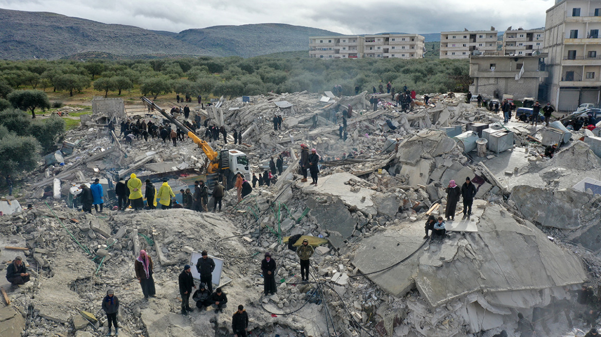 Σεισμός στην Τουρκία: Η μετακίνηση των τεκτονικών πλακών – Γιατί την ισοπεδώνουν τα Ρίχτερ