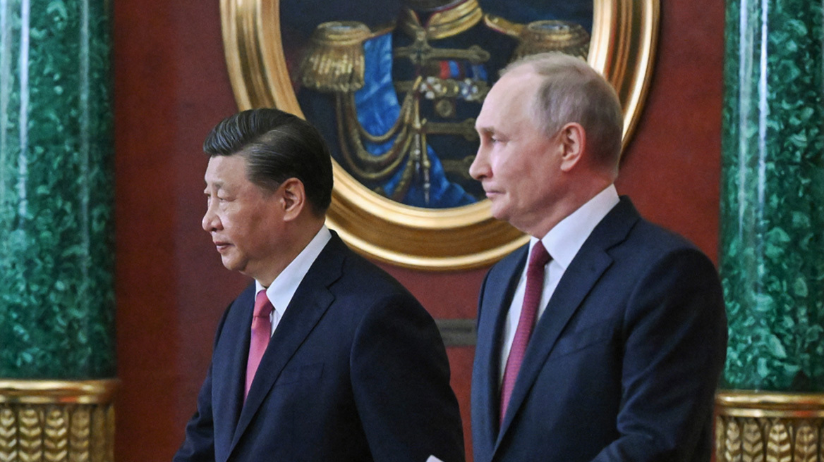 Συνάντηση Πούτιν-Σι: Επιφυλακτική η Δύση, καλεί το Πεκίνο να πιέσει για απόσυρση ρωσικών στρατευμάτων