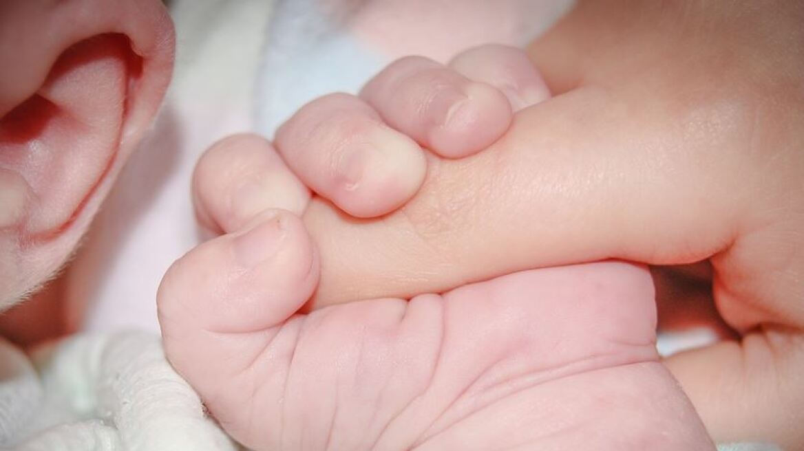 Ιταλία: Σχέδιο για την καταπολέμηση της υπογεννητικότητας – Τι εξετάζεται