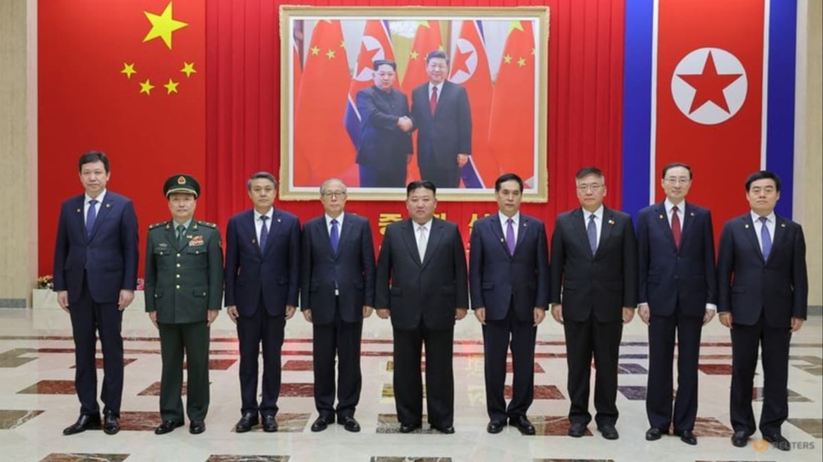 Βόρεια Κορέα: Ο Κιμ Γιονγκ Ουν δεσμεύεται να αναπτύξει τη συνεργασία με την Κίνα σε ιστορικά υψηλό επίπεδο