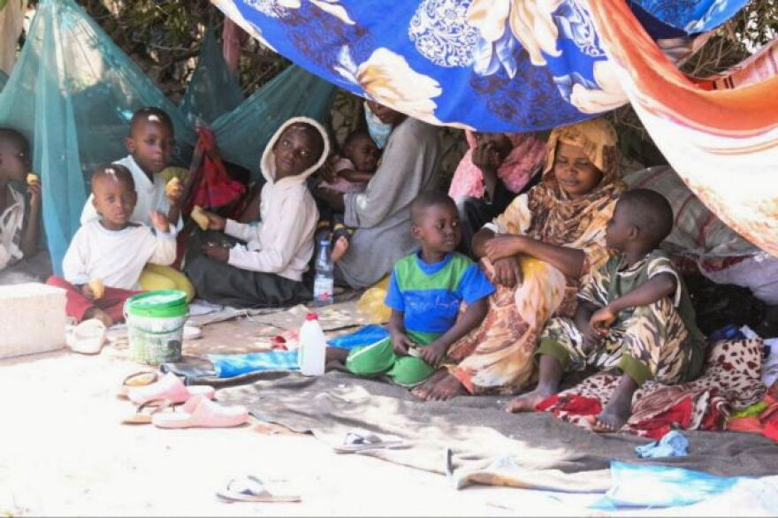 arouraios-image-sudan-refugees