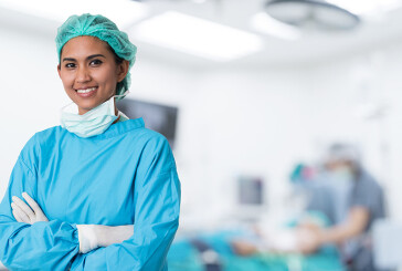 Ο λόγος για τον οποίο οι χειρουργοί φοράνε πράσινες ή μπλε στολές