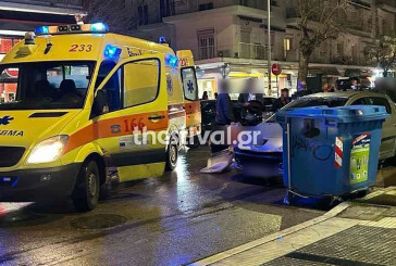 Θεσσαλονίκη: Στο νοσοκομείο ντελιβεράς – Η μοτοσικλέτα που οδηγούσε συγκρούστηκε με αυτοκίνητο