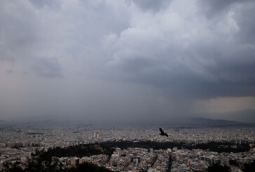 Κυριακή της Αποκριάς με συννεφιά και λίγες βροχές – Πού αναμένεται να είναι εντονότερα τα φαινόμενα