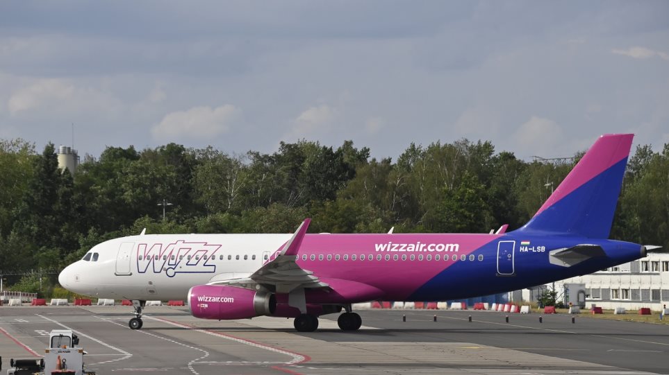 Wizz Air: Ο επικεφαλής της εταιρείας καλεί τους πιλότους να πετούν… ακόμη κι όταν είναι κουρασμένοι