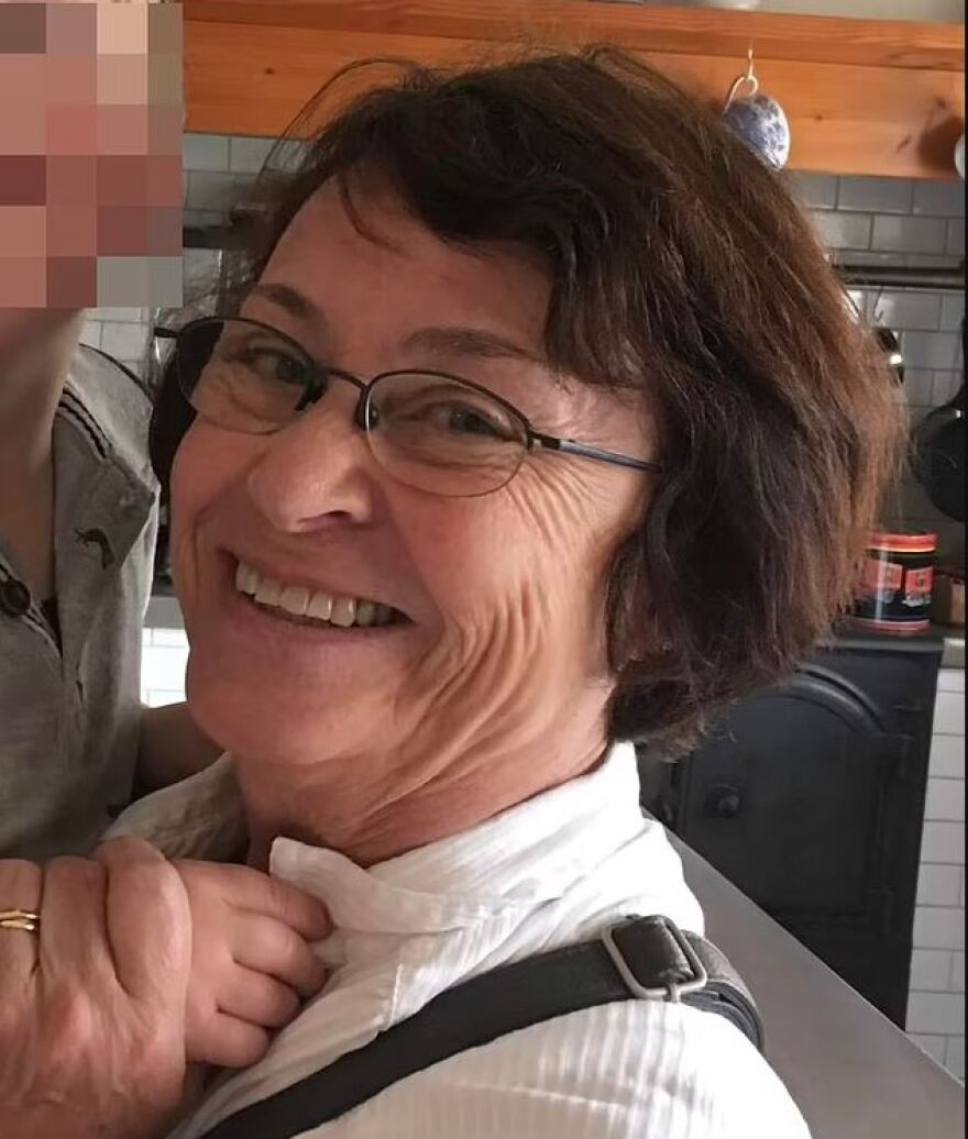 Τέλενδος: Θρίλερ με 75χρονη Βρετανίδα που εξαφανίστηκε στο νησί – Η έκκληση των παιδιών της