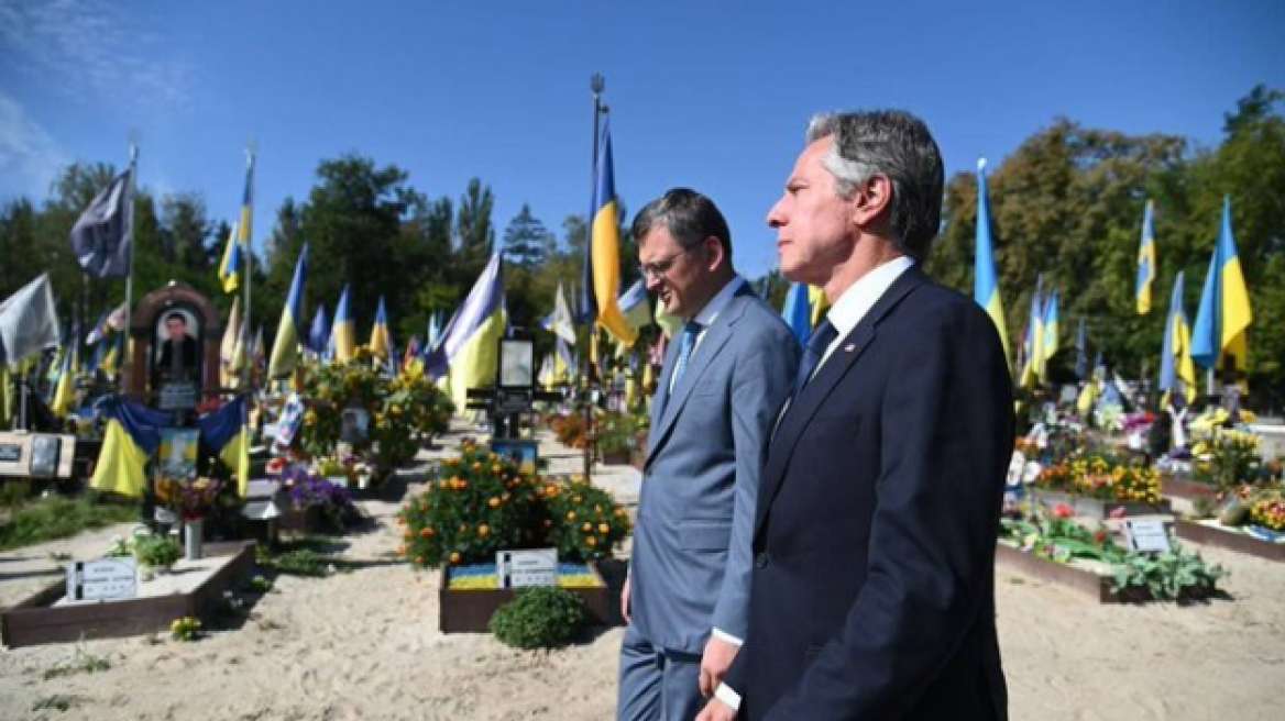 Ουκρανία: Αιφνιδιαστική επίσκεψη Μπλίνκεν στο Κίεβο – Θα ανακοινώσει βοήθεια ύψους 1 δισ. δολαρίων